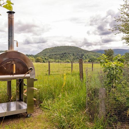 Aileen - Unique Tiny House With Wood Fired Roll Top Bath In Heart Of The Cairngorms Ballater Exterior photo